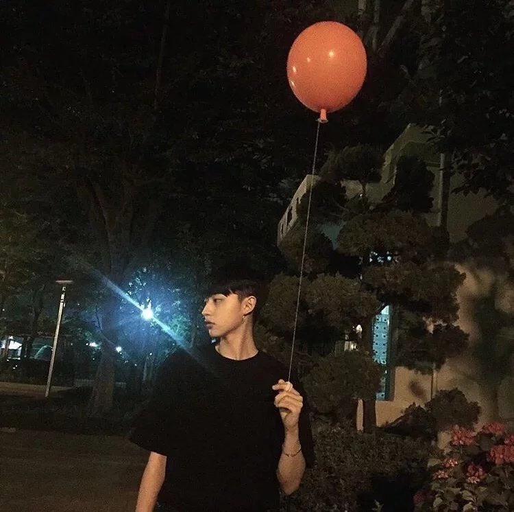 杜灵钧翠