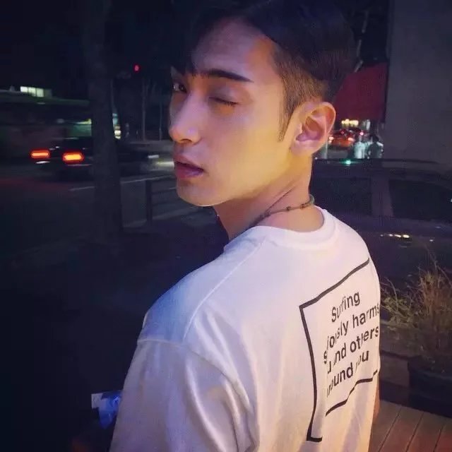 管克燕佳