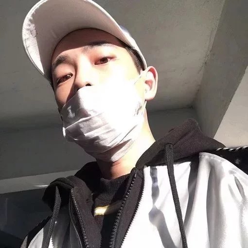 季厚纪彦