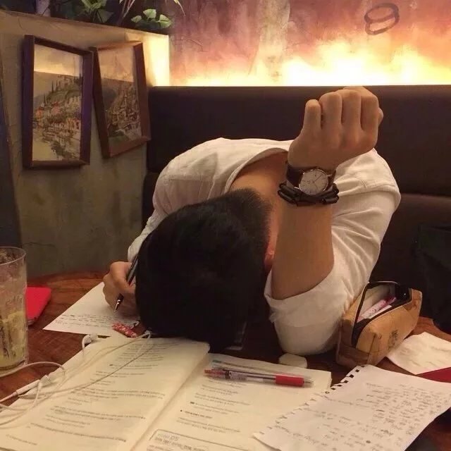 戴馨贤凡